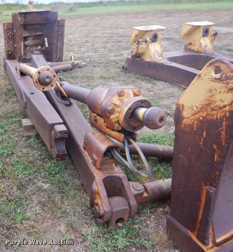 image for item FU9643 (2) Caterpillar D9H dozer blades