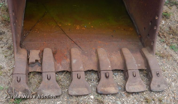 image for item FU9646 Central Fabricators SK330 excavator bucket