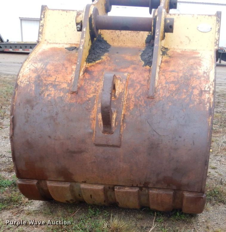 image for item FU9646 Central Fabricators SK330 excavator bucket