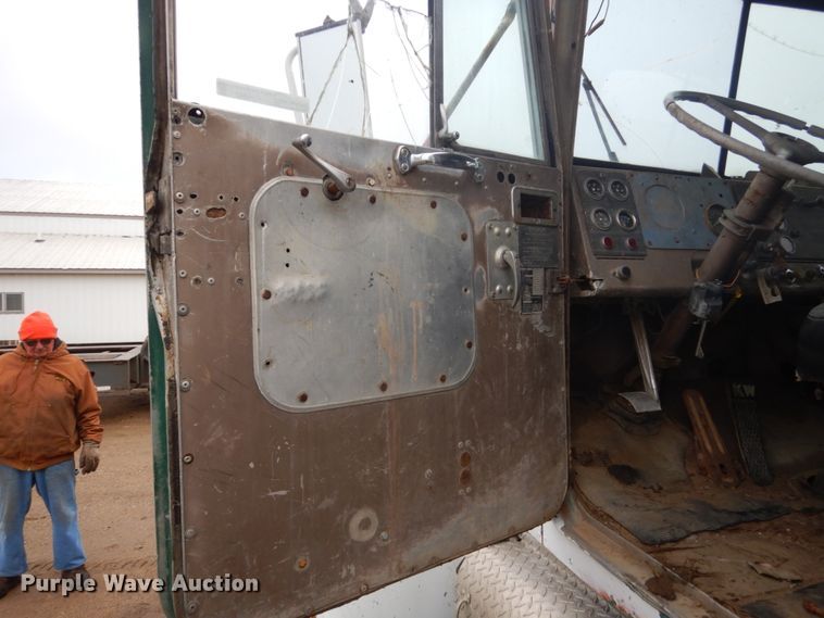 image for item FU9648 1967 Kenworth W925 fuel truck