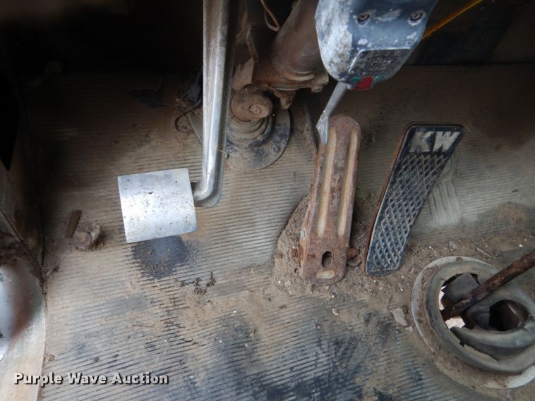 image for item FU9648 1967 Kenworth W925 fuel truck