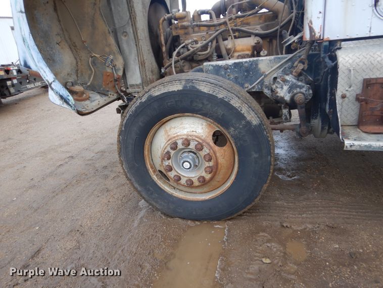 image for item FU9648 1967 Kenworth W925 fuel truck