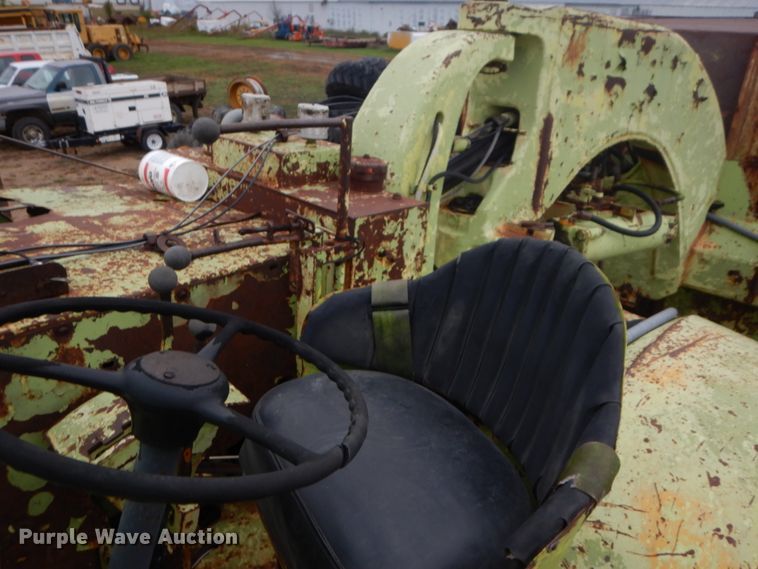 image for item FU9649 Terex 31 water wagon