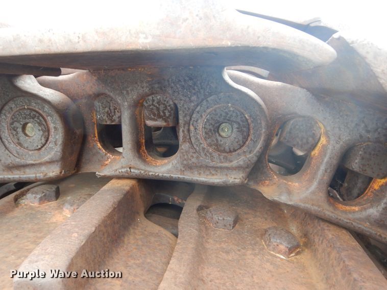 image for item FU9650 (2) dozer tracks