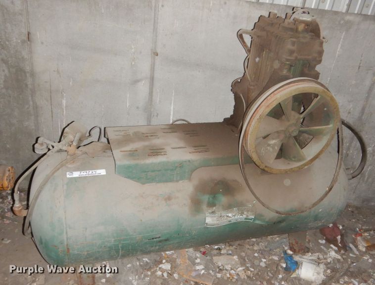 image for item FU9724 (2) air compressors