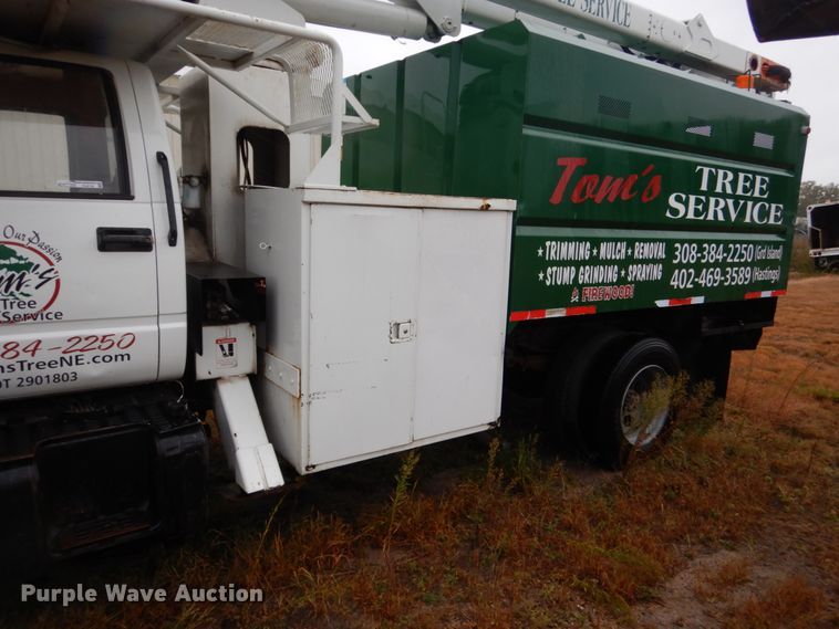 image for item FU9730 1999 GMC C7500 bucket truck