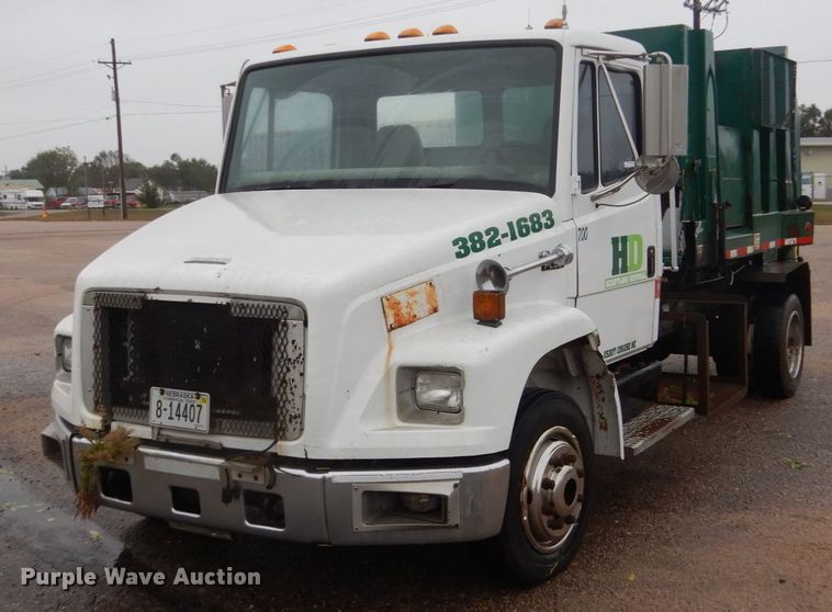 image for item FU9734 1999 Freightliner FL50 refuse truck