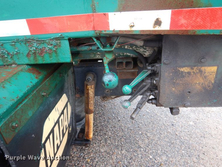 image for item FU9734 1999 Freightliner FL50 refuse truck