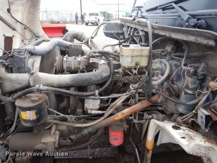 image for item FU9734 1999 Freightliner FL50 refuse truck