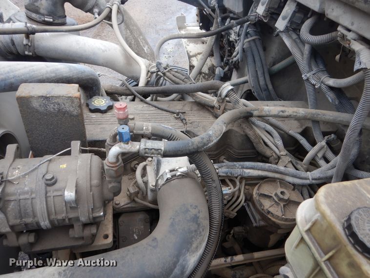 image for item FU9734 1999 Freightliner FL50 refuse truck