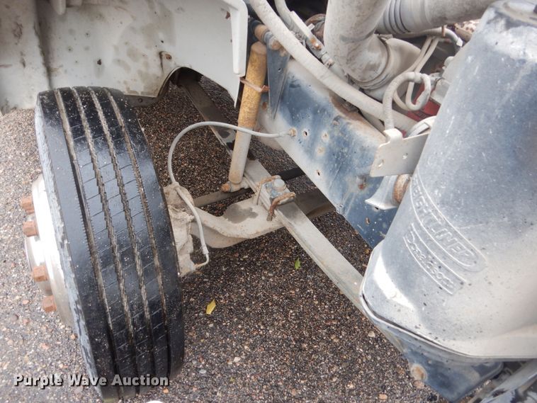 image for item FU9734 1999 Freightliner FL50 refuse truck