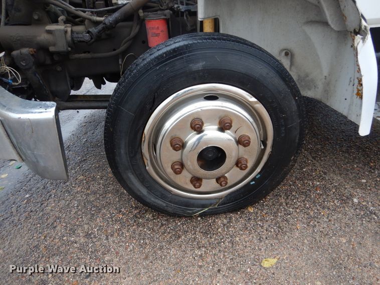 image for item FU9734 1999 Freightliner FL50 refuse truck