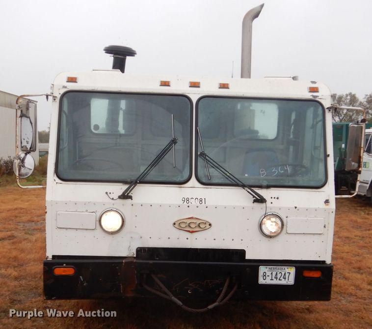 image for item FU9737 1998 Crane Carrier truck cab and chassis