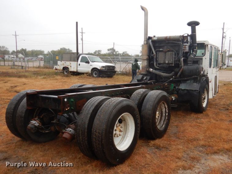 image for item FU9737 1998 Crane Carrier truck cab and chassis
