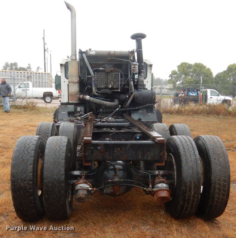 image for item FU9737 1998 Crane Carrier truck cab and chassis