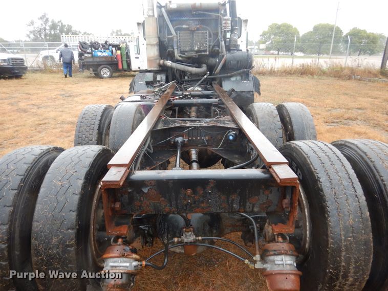 image for item FU9737 1998 Crane Carrier truck cab and chassis