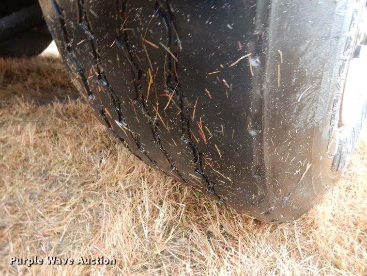 image for item FU9737 1998 Crane Carrier truck cab and chassis