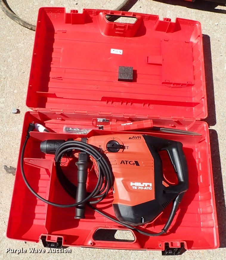 image for item GA9808 Hilti TE-70 rotary hammer drill