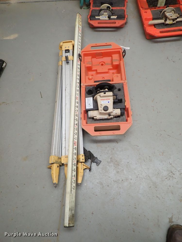 image for item GB9486 Surveying equipment