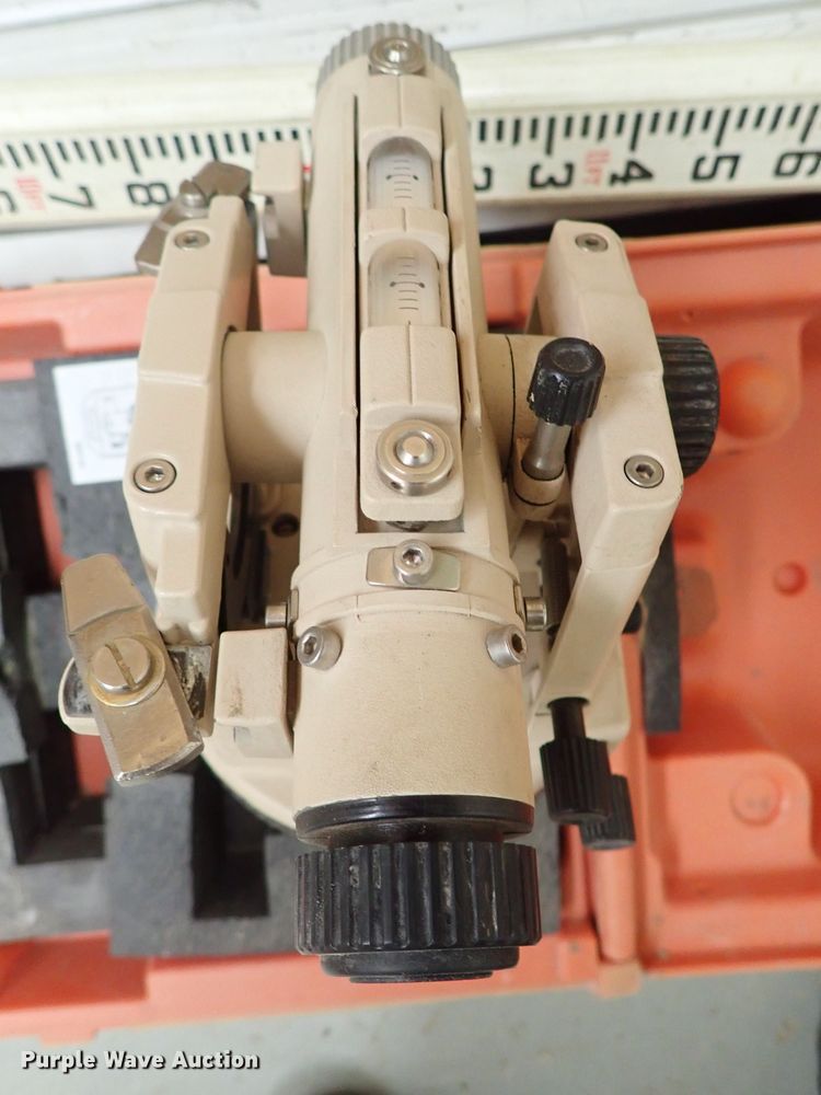 image for item GB9486 Surveying equipment