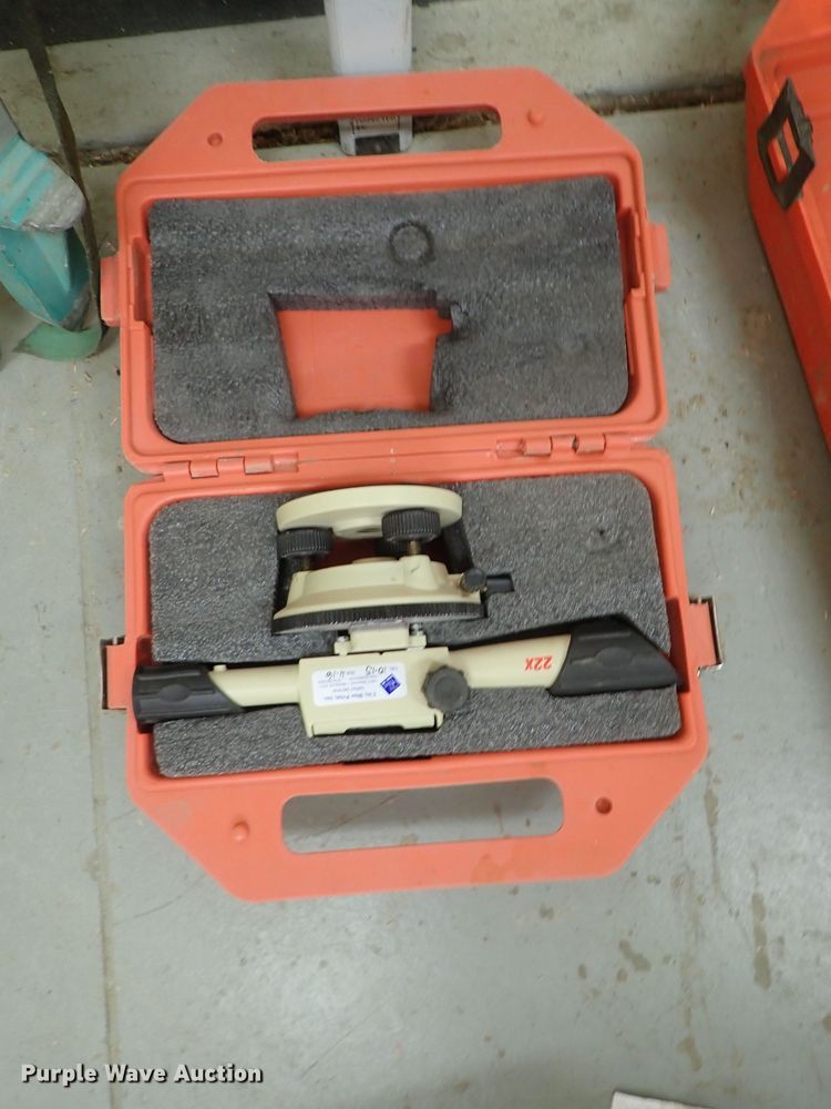 image for item GB9486 Surveying equipment