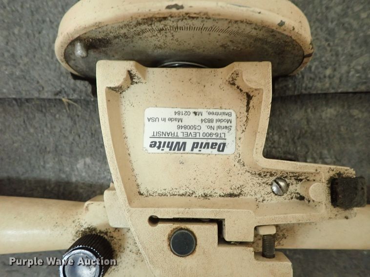 image for item GB9486 Surveying equipment