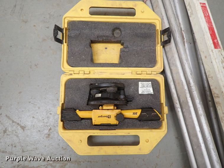 image for item GB9486 Surveying equipment