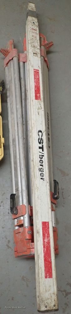 image for item GB9486 Surveying equipment