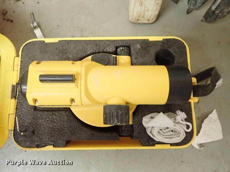 image for item GB9486 Surveying equipment