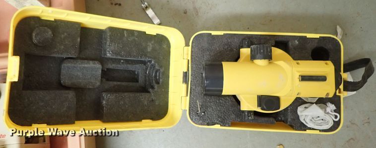 image for item GB9486 Surveying equipment