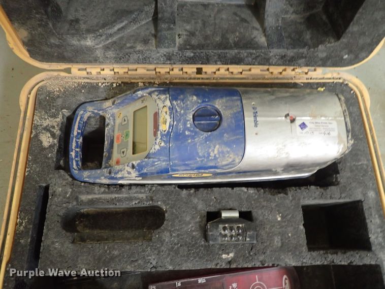 image for item GB9487 Spectra DG711 pipe laser