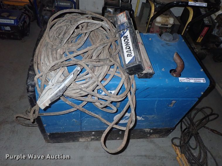 image for item GB9493 Miller Bobcat 250 AC/DC welder/generator