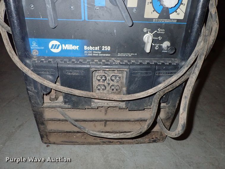 image for item GB9493 Miller Bobcat 250 AC/DC welder/generator