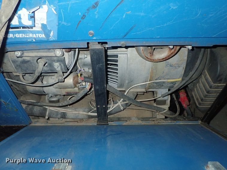 image for item GB9493 Miller Bobcat 250 AC/DC welder/generator