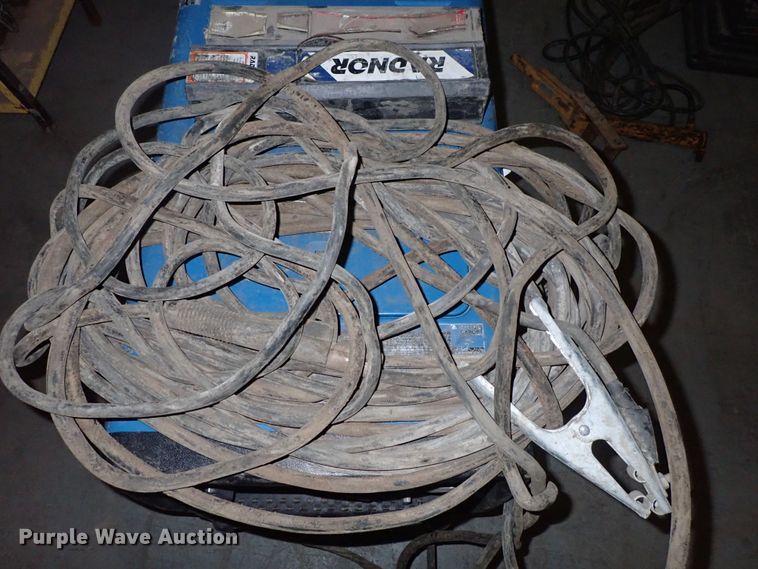 image for item GB9493 Miller Bobcat 250 AC/DC welder/generator