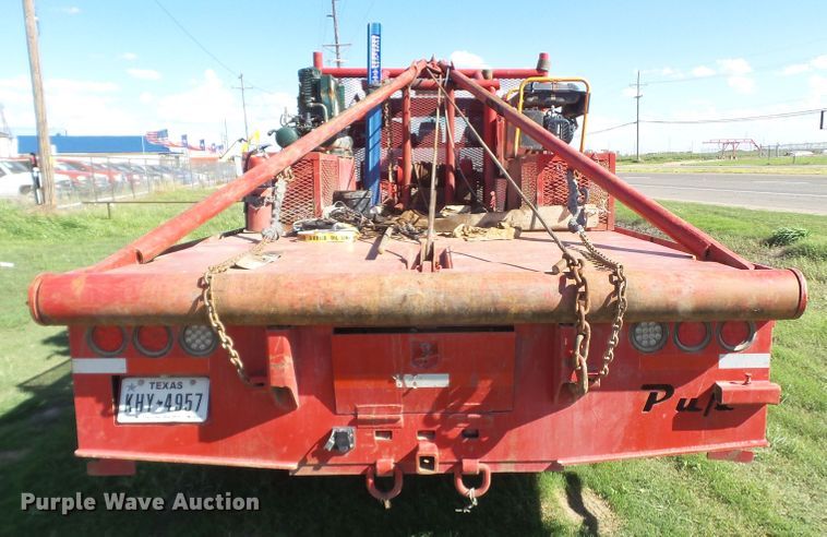 image for item GC9064 2017 Ford F650 Super Duty winch truck