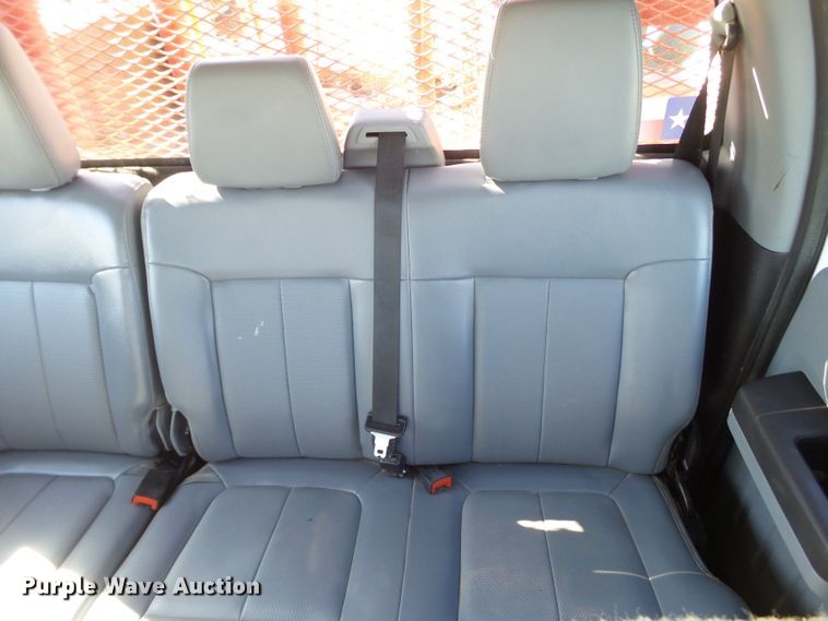 image for item GC9064 2017 Ford F650 Super Duty winch truck