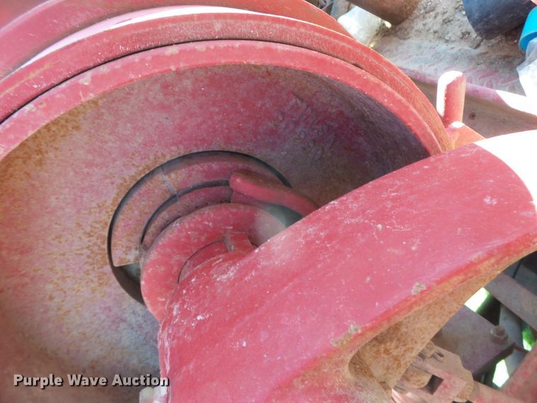 image for item GC9064 2017 Ford F650 Super Duty winch truck