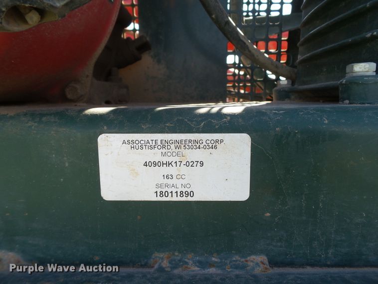 image for item GC9064 2017 Ford F650 Super Duty winch truck