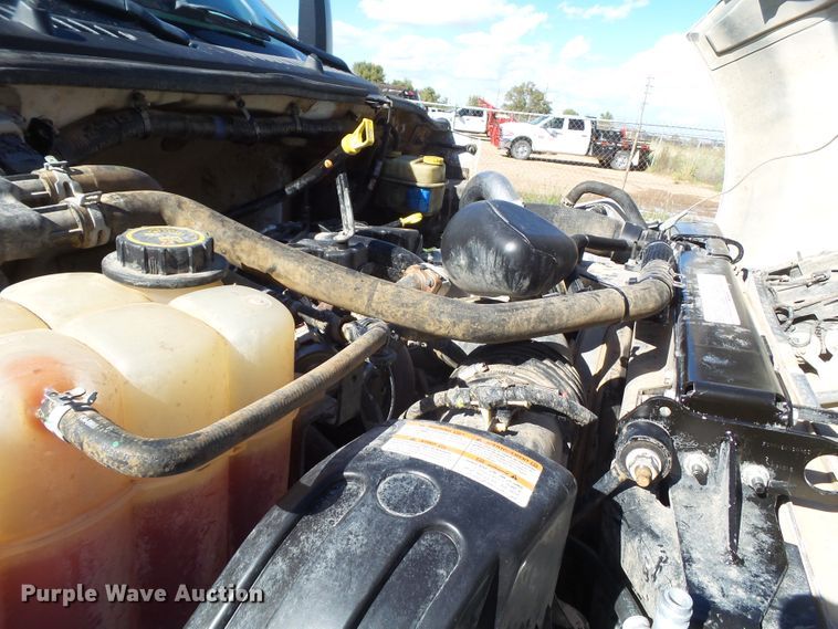 image for item GC9064 2017 Ford F650 Super Duty winch truck