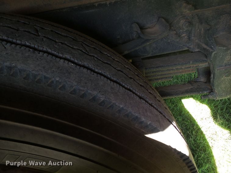 image for item GC9064 2017 Ford F650 Super Duty winch truck