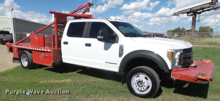 image for item GC9065 2018 Ford F550 Super Duty Crew Cab winch truck