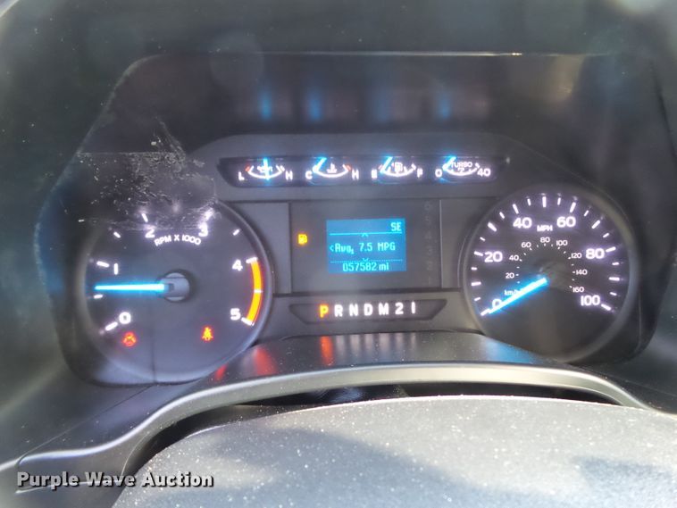 image for item GC9065 2018 Ford F550 Super Duty Crew Cab winch truck