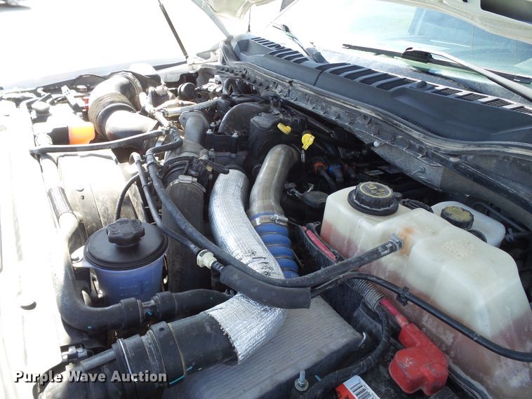 image for item GC9065 2018 Ford F550 Super Duty Crew Cab winch truck