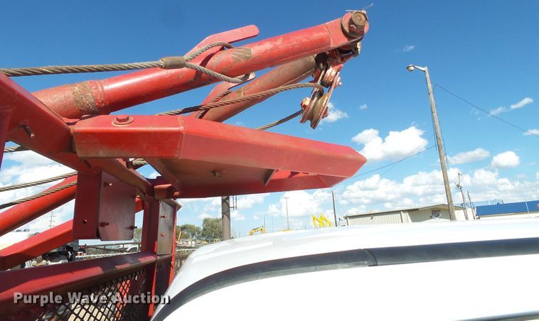 image for item GC9065 2018 Ford F550 Super Duty Crew Cab winch truck