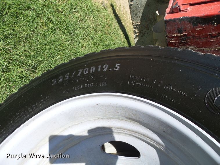 image for item GC9065 2018 Ford F550 Super Duty Crew Cab winch truck