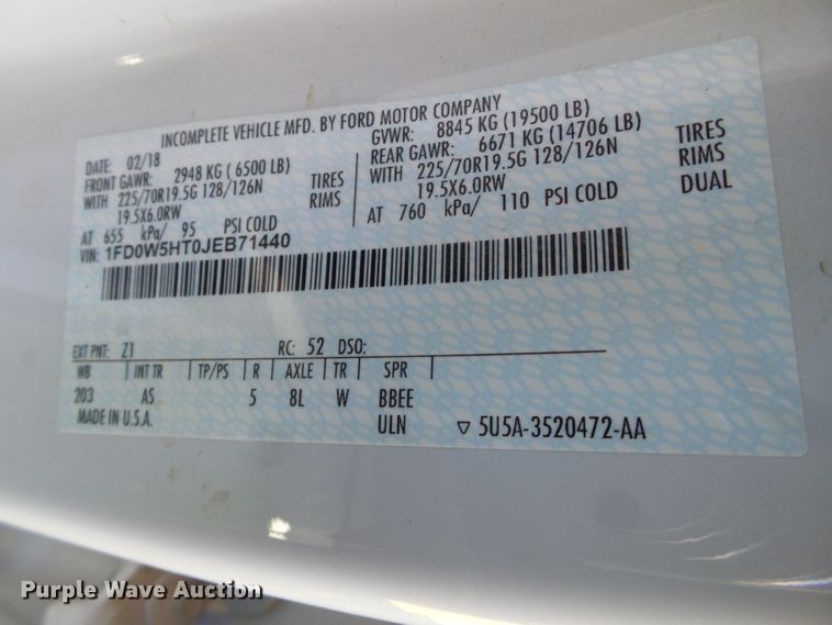 image for item GC9065 2018 Ford F550 Super Duty Crew Cab winch truck