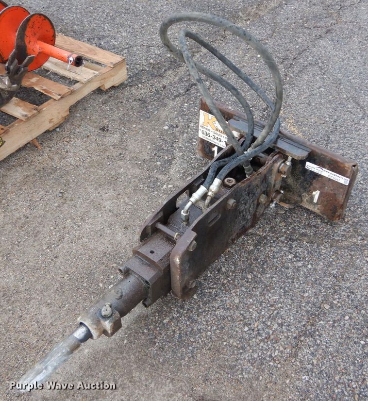 image for item GC9347 Huskie HH100 compact utility loader breaker