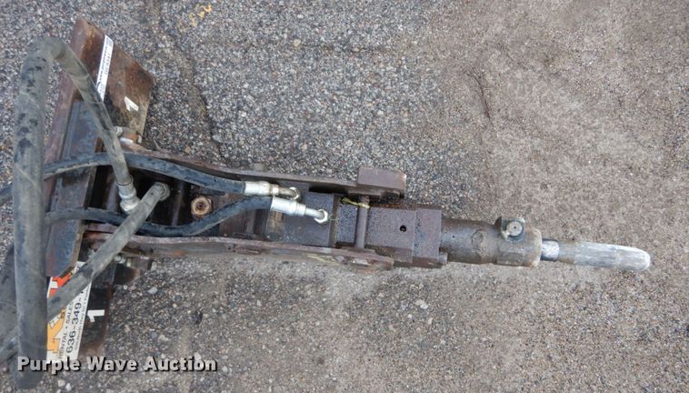 image for item GC9347 Huskie HH100 compact utility loader breaker