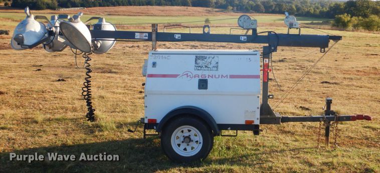 image for item GC9693 2000 Magnum 4060K light plant